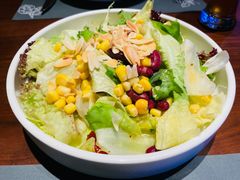 主厨推荐沙拉-Ambra Haus琥珀屋精酿餐厅(宝山店)