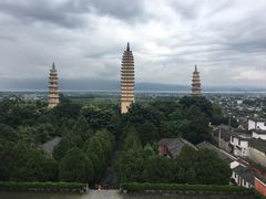-三塔倒影公园