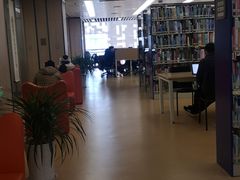 -杭州滨江区图书馆科技分馆