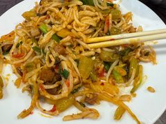 -巍山𤆵肉饵丝