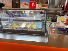 -极拉图·现制冰淇淋(大卫城店)
