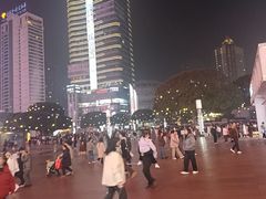 -观音桥步行街