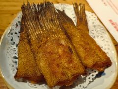 酥炸鸦片鱼尾-阿里家·新疆烤肉酒場 by MIG
