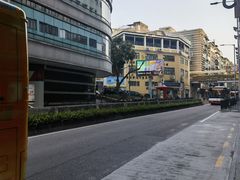 -阿迪达斯(澳门水坑尾街店)