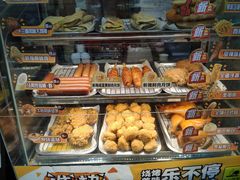 -全家便利店(愚园店)