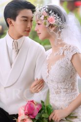 -挪娅婚纱摄影皇家会所