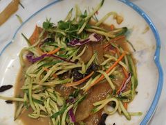 -一口猪海鲜浑锅·东北家常菜