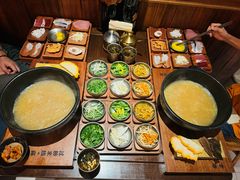 -银米·云南传统过桥米线(双廊黑金冠店)