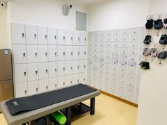 -中田健身工作室(莘庄地铁站店)