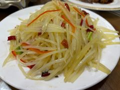 酸辣土豆丝-上海小菜餐厅(理工大学店)