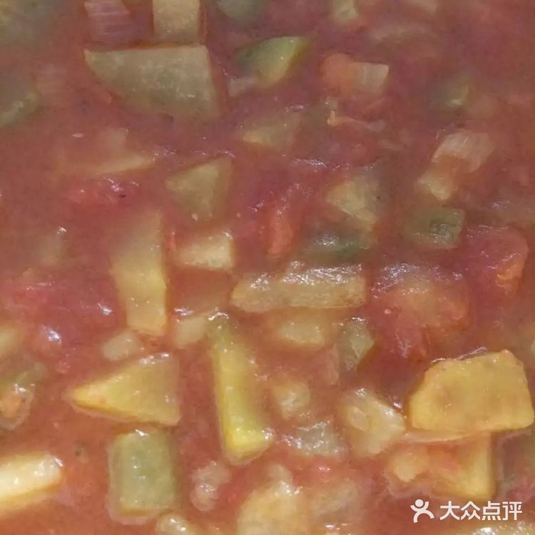 炝锅西红柿拌汤。炝一下锅味道更香。
