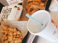 -肯德基(彩云城店)