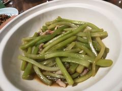 -洋沙湖湖色生鲜主题餐厅