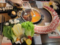 -呷哺呷哺 小火锅 (浦东新欧尚超市店)