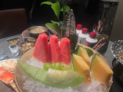 -蟹犇前•帝王蟹雪蟹(陆家嘴店)