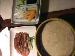 -韵秋荷(宝山龙湖天街店)