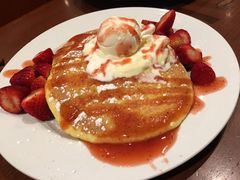 -Pancakes on the rocks(Darling Harbour)