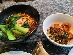 -浦东绿地铂骊酒店-POYA西餐厅(绿地东海岸国际广场店)