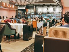 大堂-稻香酒家·34年老字号·港式粤菜(汉街店)