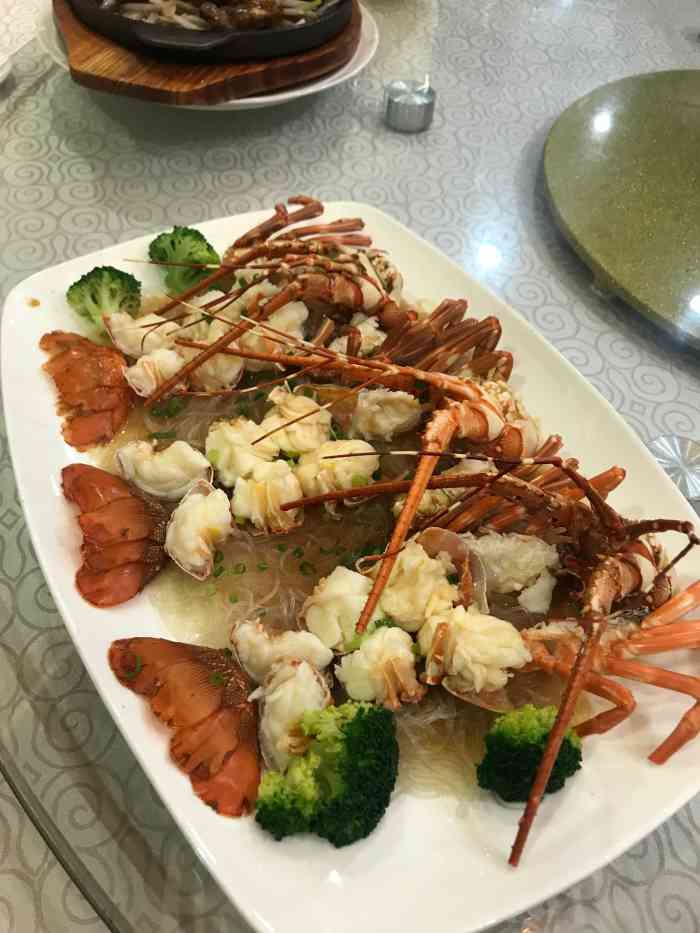 亚珠大酒楼·厦门老字号(杏林店)-"亚珠年夜饭还是做的不错的,基本年
