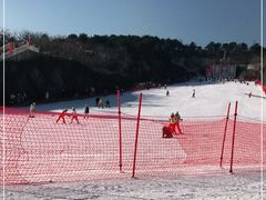 -蓟洲国际滑雪场