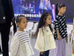 -潮童星少儿模特形体培训(郑州总校)