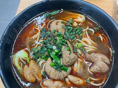 -丽影重庆小面(定西路店)