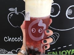 奶霜草莓果茶-CoCo都可(中华广场店)
