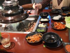 -肉甲韩国木炭烤肉(新壹街1店)