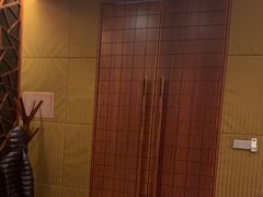 -粤尚腾香居中餐厅(首都机场希尔顿店)
