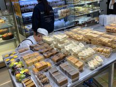 面包甜点陈列柜-幸福蛋糕坊(金顶街店)