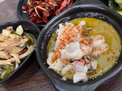-陈老斯呼尔嗨吃烧烤(科巷店)