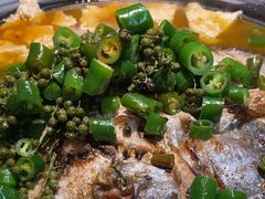 -探鱼·鲜青椒爽麻烤鱼(苏宁广场店)