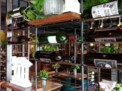 -临界音乐酒馆·小龙虾·江湖菜(华熙LIVE·鱼洞店)