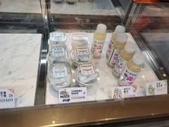零售区-喜茶(上海兴业太古汇店)