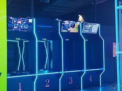 -世代星球·保龄球·镭战真人CS·团建(杨浦店)