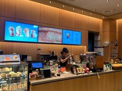 -星巴克(上海长宁来福士1F店)