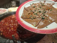 -红九格老火锅(三峡广场店)