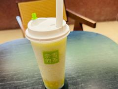 -奈雪的茶(华侨城创意园店)
