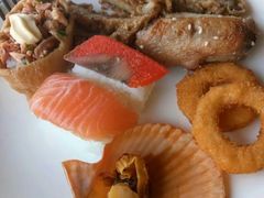 -荣誉国际酒店-云顶旋转餐厅