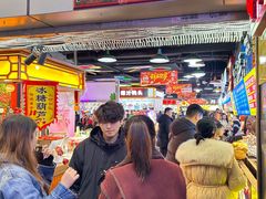 -八一好吃街·高品美食广场