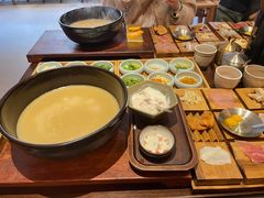 -银米·云南传统过桥米线(双廊黑金冠店)