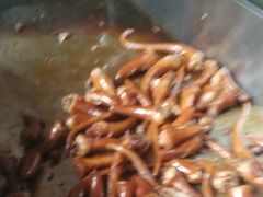 -老鼎万春卤菜(五代传承创始老店)