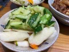 -红猪卤肉饭(大西洋美食城店)