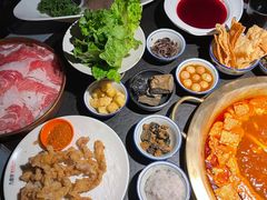 -九鼎轩脆毛肚火锅(南京东路店)
