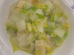 虾皮白菜炖冻豆腐-东四民芳餐厅(世茂工三店)