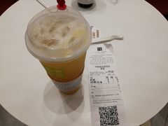 -奈雪的茶(华侨城创意园店)