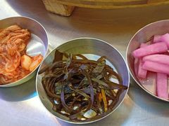 自助小菜-玄希浪漫厨房·韩料烤肉(湖滨银泰in77店)