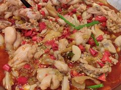 -昱龙大盆牛蛙馆(三兴街总店)