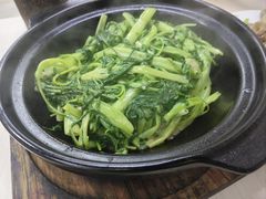 -何煲强·煲仔饭·啫啫煲顺德老字号(上下九店)